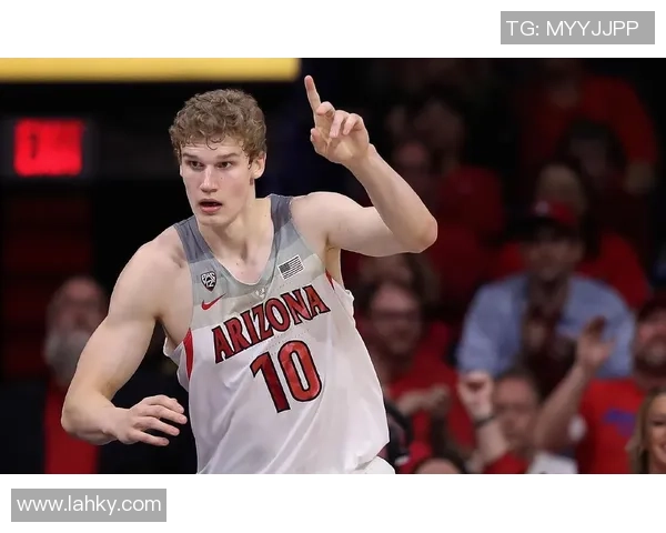 小桥超越马尔卡宁成NBA现役未进季后赛出场数最多球员达493场